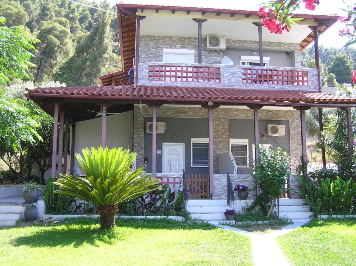 Villa Dallas วูร์วูรู ภายนอก รูปภาพ