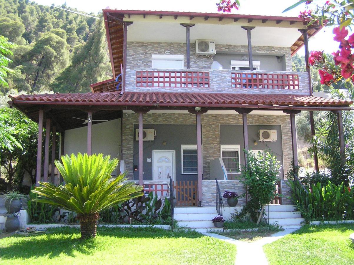 Villa Dallas วูร์วูรู ภายนอก รูปภาพ