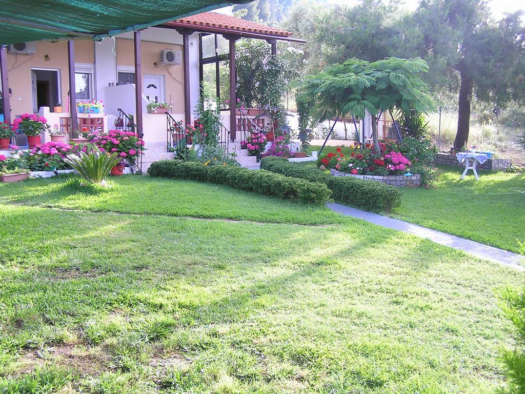 Villa Dallas วูร์วูรู ภายนอก รูปภาพ